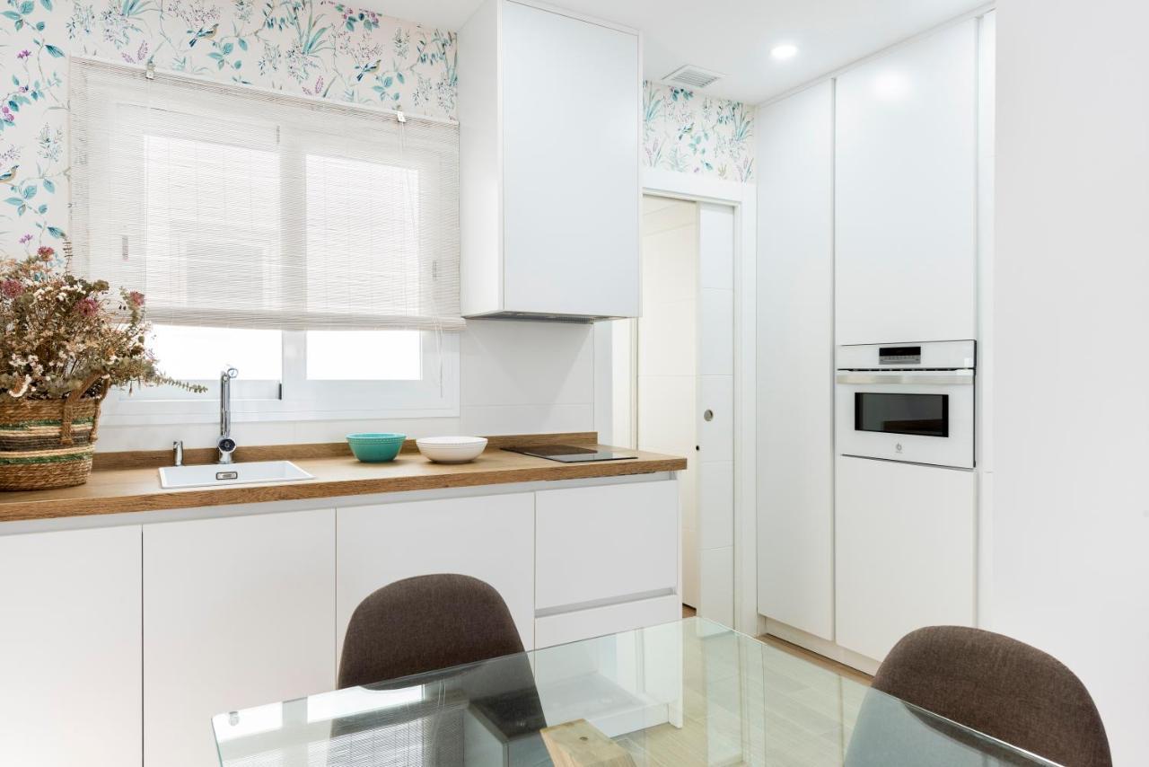 Genteel Home Juan Rabadan Séville Extérieur photo