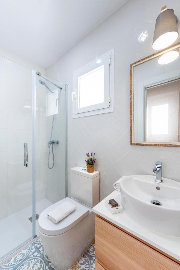 Genteel Home Juan Rabadan Séville Extérieur photo